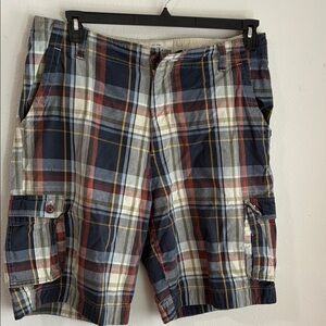 Classic Plaid Cargo Shorts for Men
